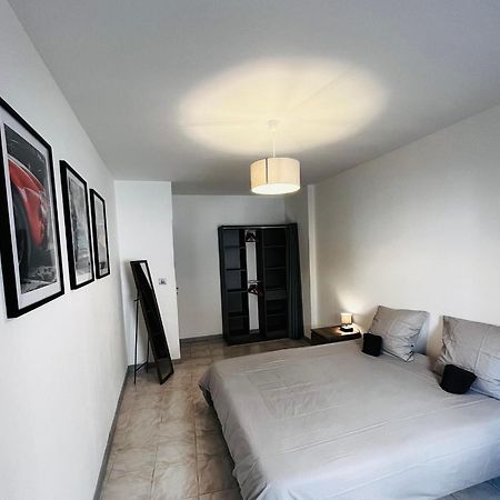 Appartement T2 Dans Le Centre Ville De Carcassonne Exterior foto