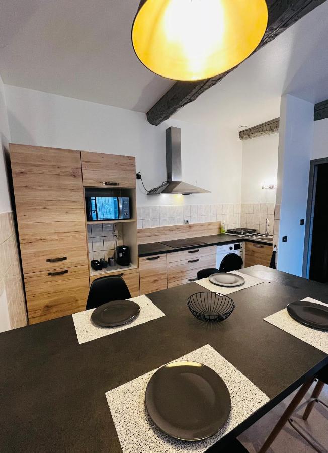 Appartement T2 Dans Le Centre Ville De Carcassonne Exterior foto